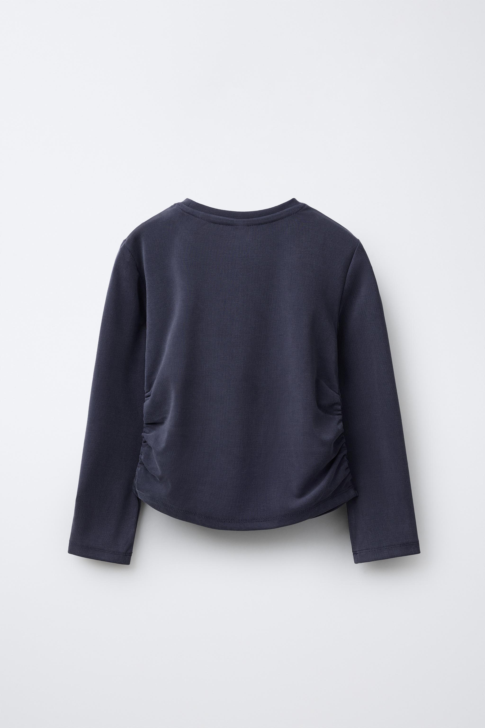 SPORTY RUCHED T-SHIRT